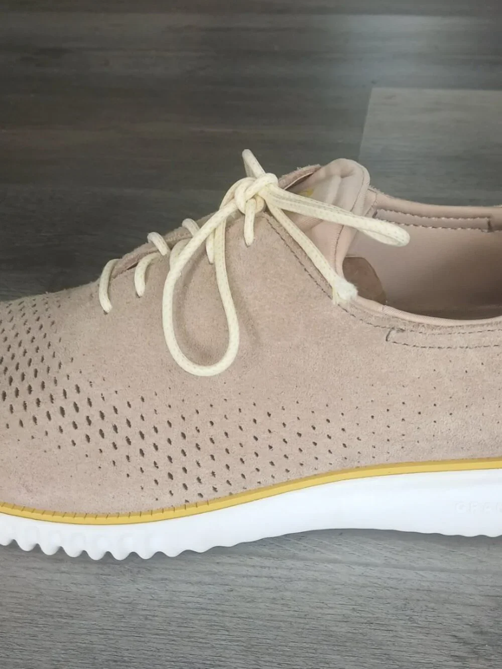 Cole Haan ZeroGrand Men’s Suede Wingtip Oxford Shoes Beige 10.5M
